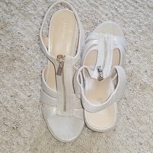 Michael Kors wedge sandals - Picture 1 of 5